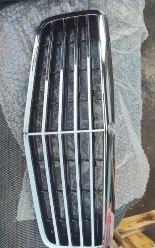 Облицовка Mercedes Benz 211